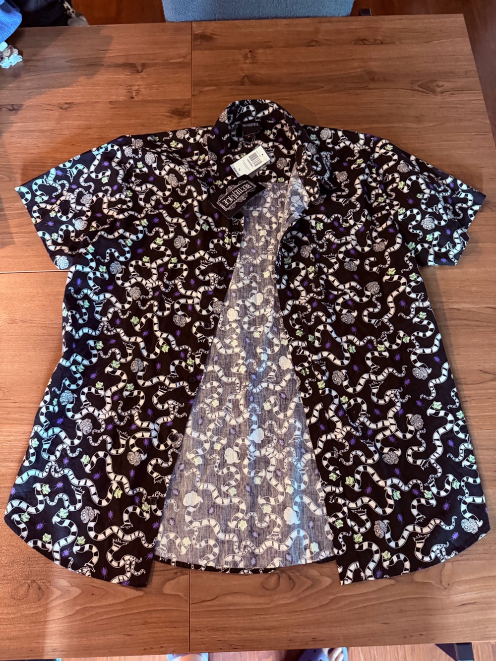 NWT Beetlejuice Button Up XL